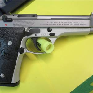 Beretta 92FS 9mm Stainless